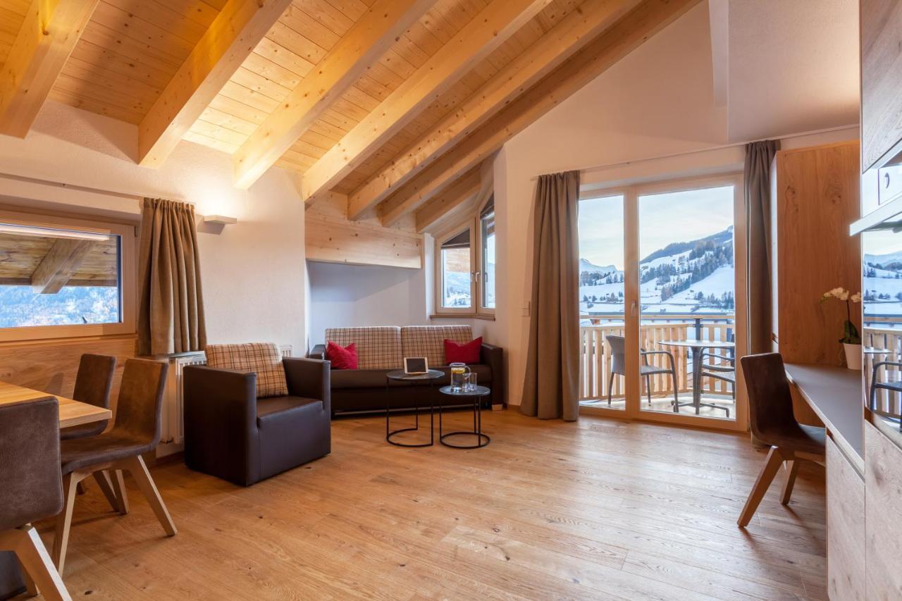 Apart-Hotel Dreisonnenhof フィス エクステリア 写真