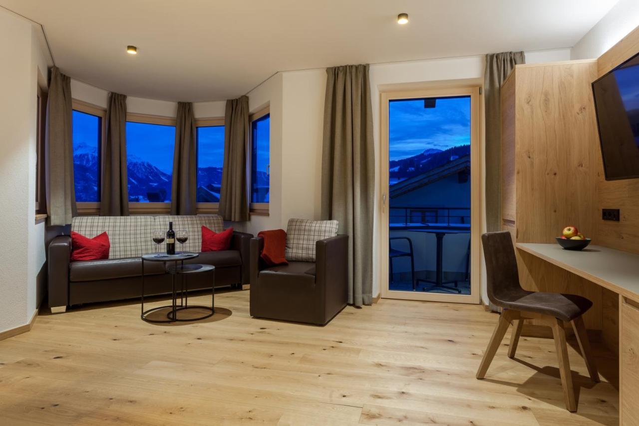 Apart-Hotel Dreisonnenhof フィス エクステリア 写真